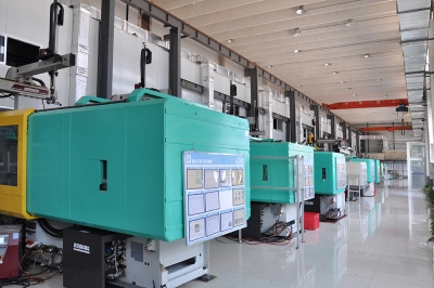 注(zhu)塑車(che)間